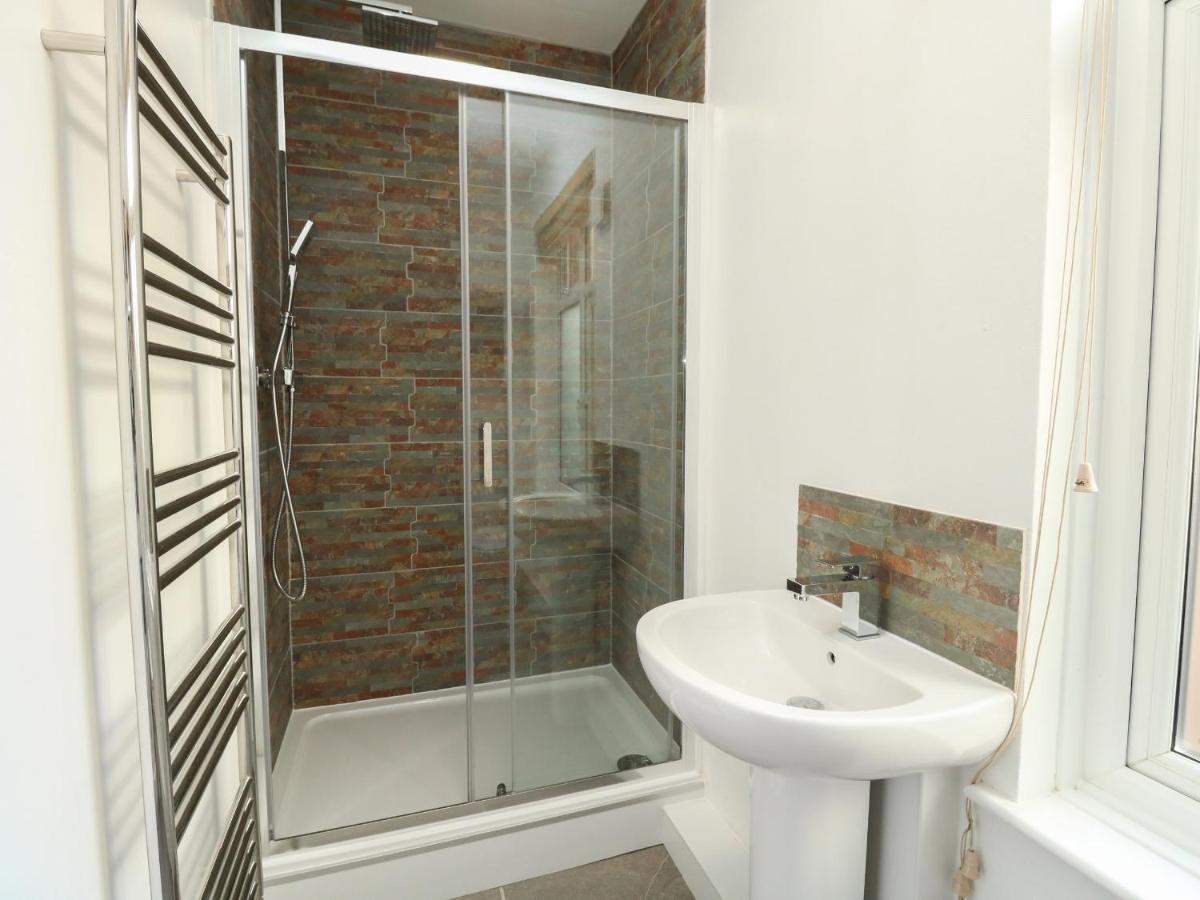 Holiday home Sandsfoot Rest
