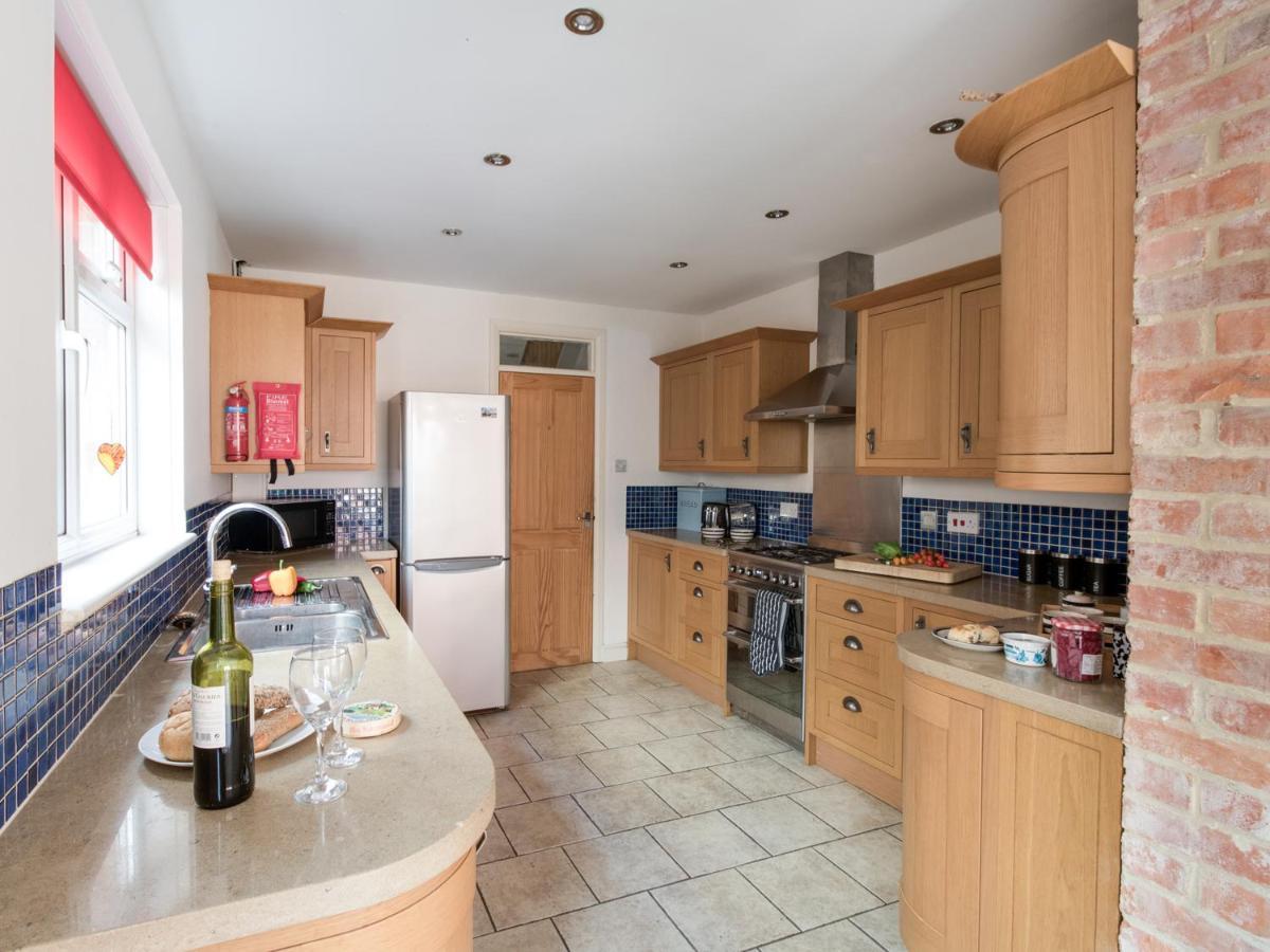 Holiday home Sandsfoot Rest